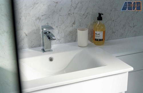 3BR Home in Kilmarnock Sleeps 6 - Foto 32