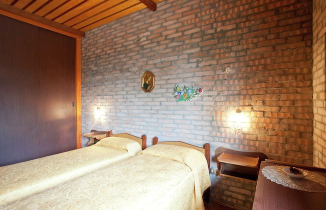 Boutique Villa with Sauna near Cesena - Photo 3