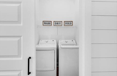 Latitude! New 8 Bedrooms! Beach! - Foto 44