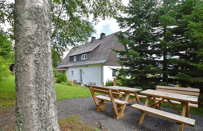 Spacious Cottage in Neuastenberg Sauerland near Ski Area - Foto 24