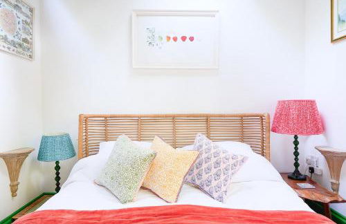 Enchanting Lodge, Cosy Hidden Gem with Woodburner - Foto 10