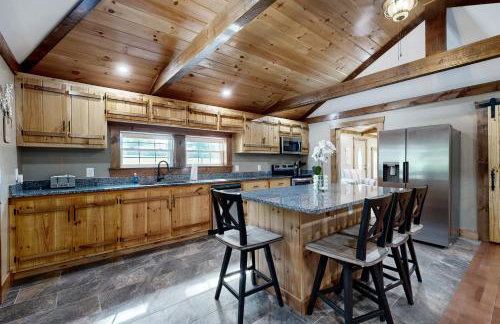 4 Mi to Dtwn Morganton! Family Retreat w/ Patio - Photo 9