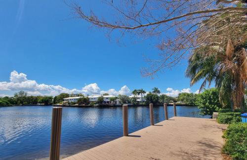 Surf House - Paddleboards - Canoes -1 mile to Wilton Manors - Foto 6