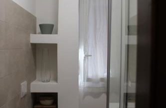 Apartment in Arona, Olivia's Home 100mt dal Lago - Foto 17