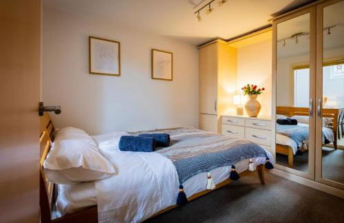 Lux Duplex Apartment 19th Century Chapel Wakefield Centre - Foto 9