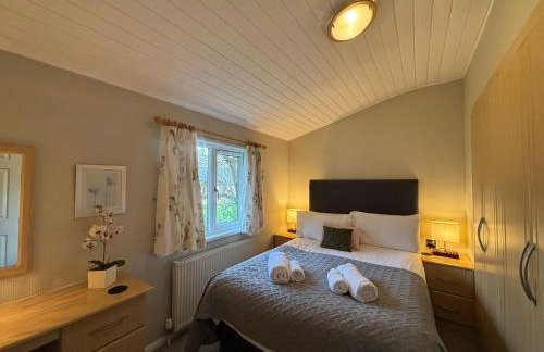 Churchill Lodge - Photo 3