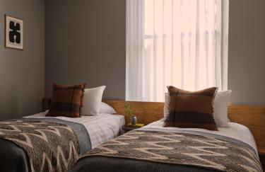 The Marloes - Photo 1