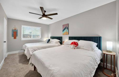 Stylish 3BR Home + Private Pool - Foto 21