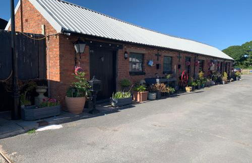 Dolafon Farm Stay - Photo 2