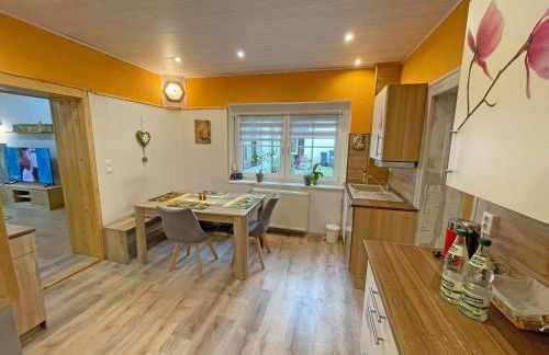 Neu Ferienwohnung Kriesten - Foto 1