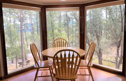 Mountain Cabin Retreat in the Pines - Foto 8