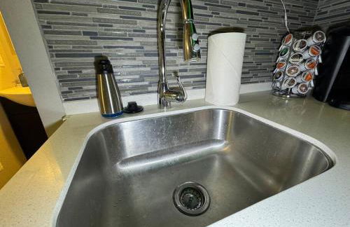 Modern condo near Fremont Street - Foto 17