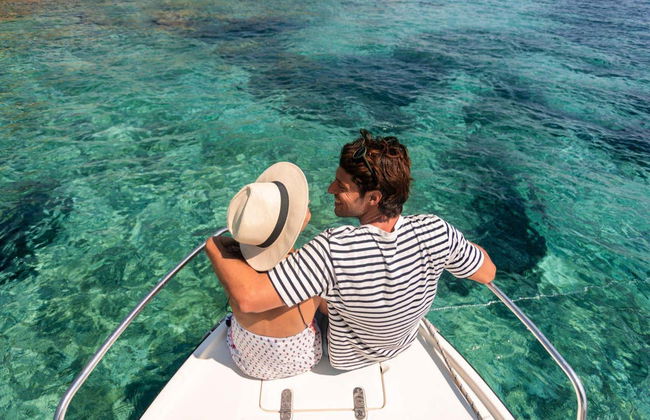 Excursão de barco e snorkel na Ilha Tiran - Foto 3