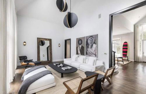 Bull Path Manor by Rove Travel - Luxe Home with Pool & Hot Tub - Foto 6