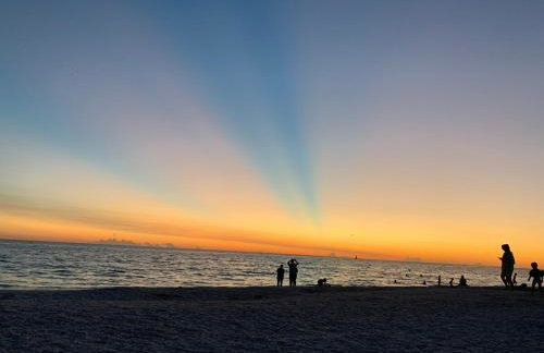 BLUE OASIS An inviting downtown Sarasota retreat - Foto 44