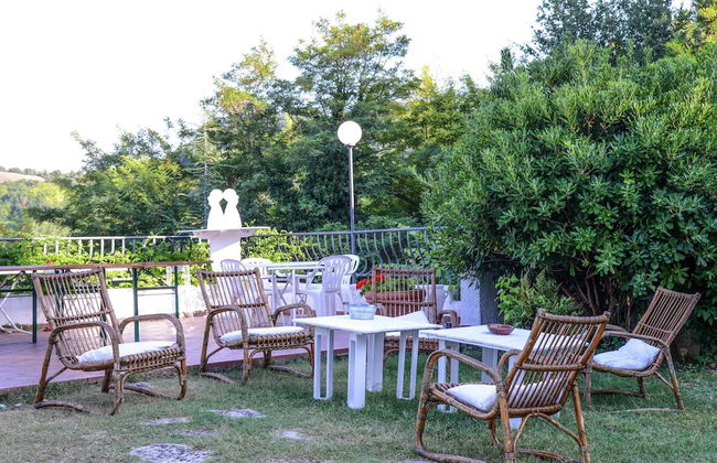 Cottage in Montefiore Near Forest and Beach - Photo 14