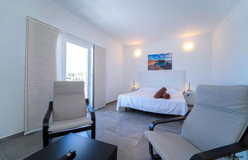 Apartamentos Anjomacar A - Photo 35