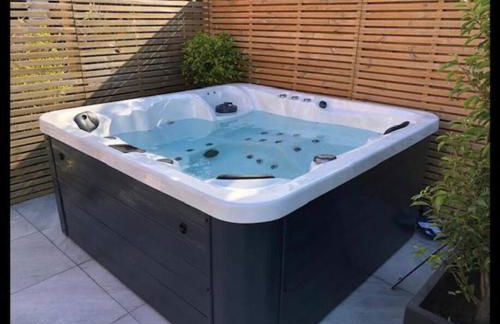 Gower Villa Luxury Cottage, 2 bedroom en-suite with Hot Tub - Foto 5