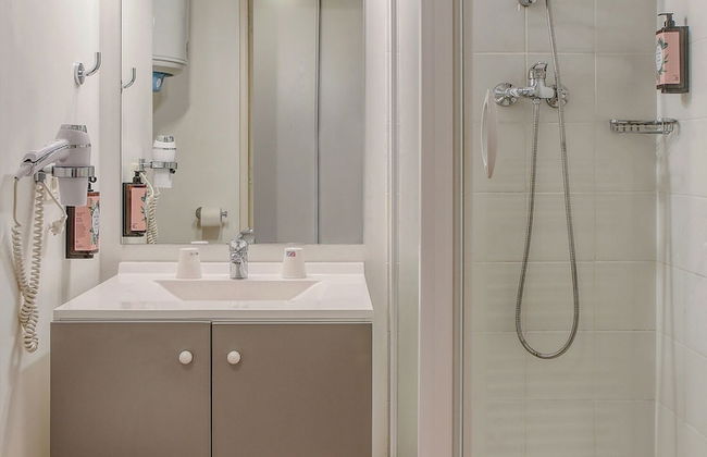 Séjours & Affaires Angers Atrium - Photo 21