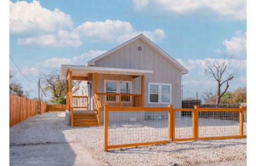 Peaceful Stays with Easy Access to Downtown - Foto 29