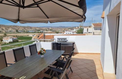 Casa amplia, piscina privada, 4 dormitorios y playa cercana - Foto 13