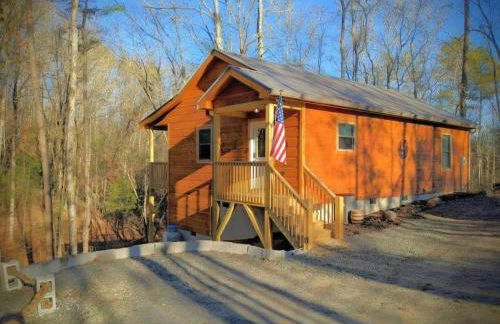 New Serene, Fun & Comfy Cabin- Covered Deck, Grill, Arcade - Foto 27