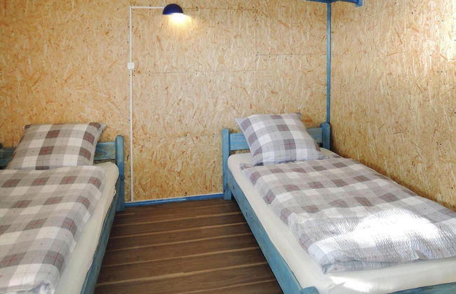 Holiday Home by the Lake - Photo 3