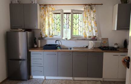 Domek w pięknej okolicy - Foto 12