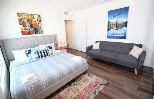 Los Angeles Premium City Suites - Free Secured Parking - Foto 61