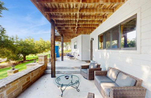 Opulent Waterfront Home with Dock, Firepit & Stunning River View - Photo 23