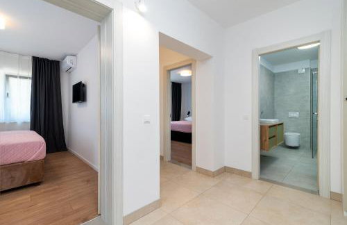 Maca Apartments & Suites with Heated pool near beach 50m - Foto 46