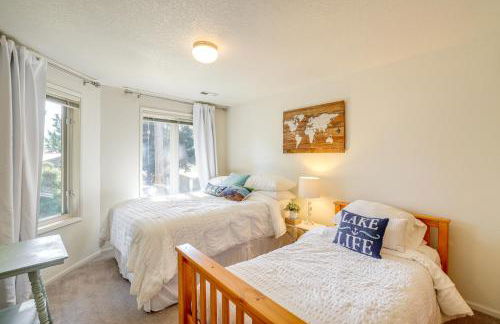 Sudden Valley Home about 1 Block to Lake Whatcom! - Foto 23