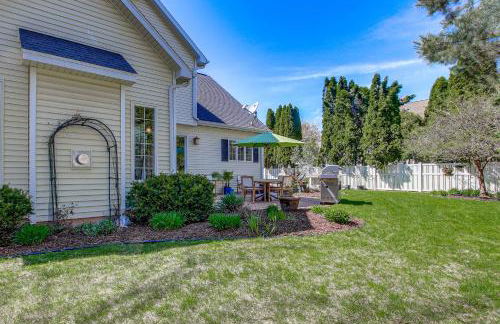 Menasha Home with Patio - Walking Distance to Lake! - Foto 41
