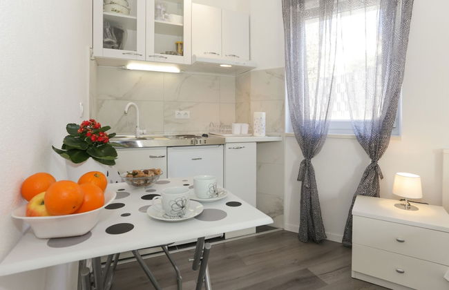 Elegant Oasis Vinisce Villa With Pool - Foto 8