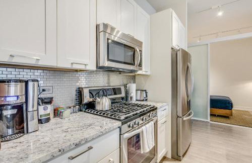 Sheridan Park Stunner! No Matter if You Are in Town for Business or Fun This Property Has You Covered apts - Photo 13