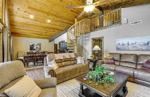 28 Acres Home with Barn and Fire Pit Near Franklin! - Foto 3