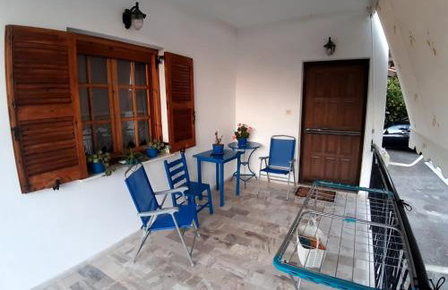 Glyfada's Family Apartment - Photo 41