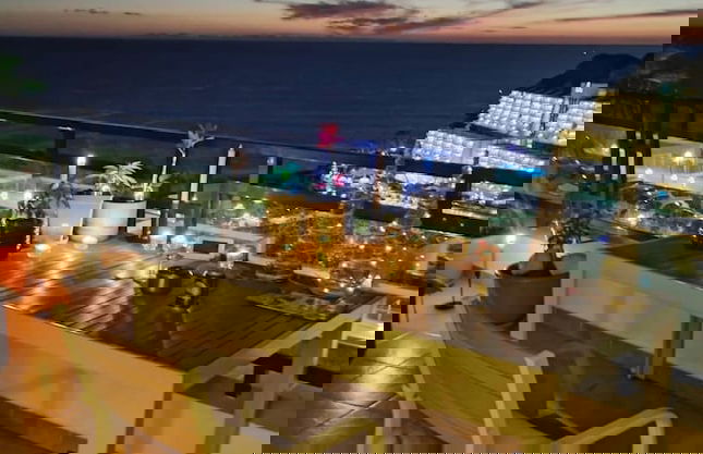 Sunny Seaview Modern apt - Pool and Beach Access - Foto 36