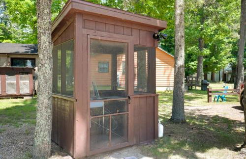 South Twin Lake Cabin with Dock, Steps to Water - Foto 22