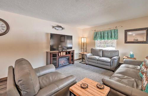 Near Kenai River Anglers Escape in Soldotna - Photo 1