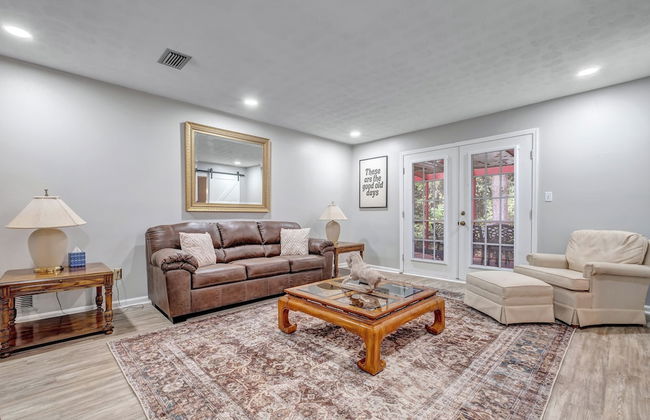 Hudson Manor 4 Bedroom Home by RedAwning - Foto 20