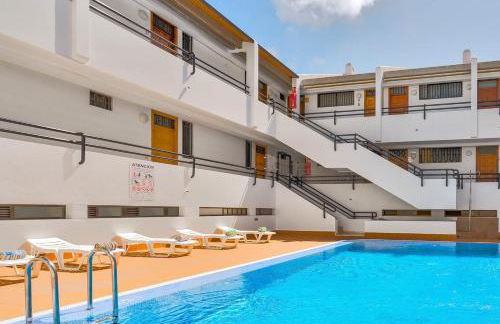 Stylish flat and pool with 3 rooms, sleeps 6, Los cristianos - Foto 2