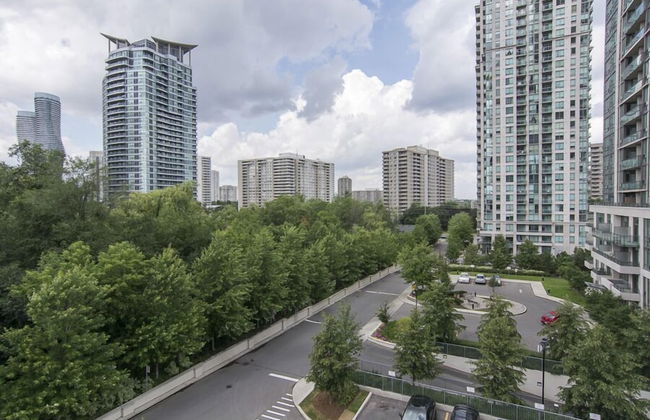 Maplewood Furnished Suites - Photo 21