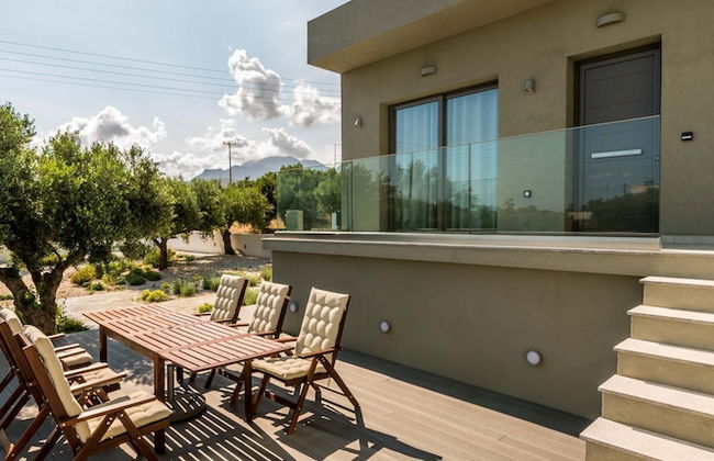 Nama Luxury Villa 250m From the sea Makry Gialos - Foto 26