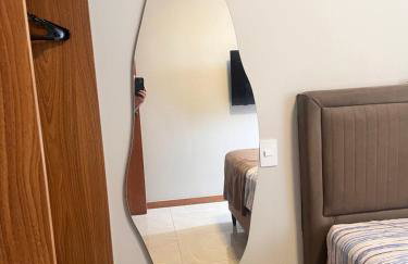 ESPETACULAR!! Apto na PRAIA DE ITAPARICA - Com Wi-Fi 360mbps, Ar Condicionado, Estacionamento Coberto e Cozinha Completa - Foto 2