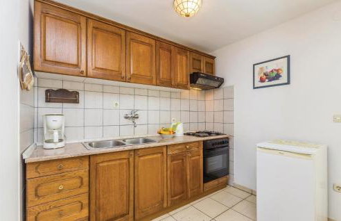 4 Bedroom Cozy Home In Poljica - Foto 26