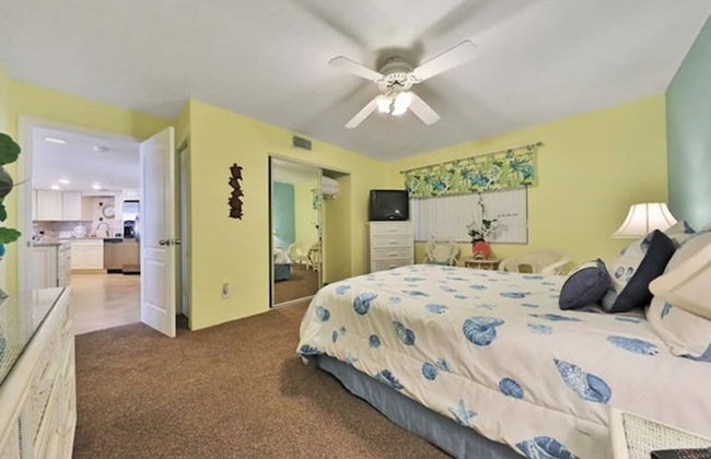 Beachfront 3 Bed Condo Daytona Beach Shores FL - Photo 17