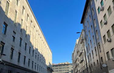 Design District Luxury Apartment - Photo 26