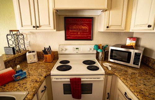 Amazing Gem Next to golf course with View- Pool & jacuzzi - Foto 11