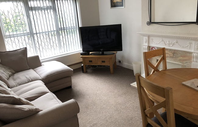 Lovely 2-bed Apartment in Solihull - Foto 13